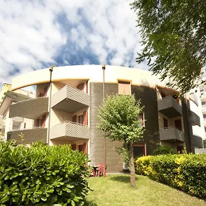 https://aris-residence.emilia-romagnahotels.net